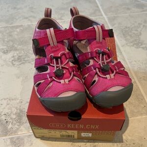 Keen Children’s size 2